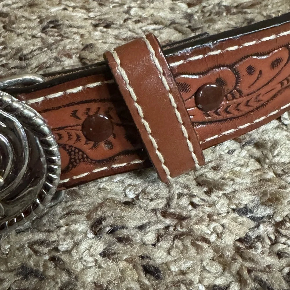 Nocona brown tooled leather belt with bullrider belt buckle Size 18